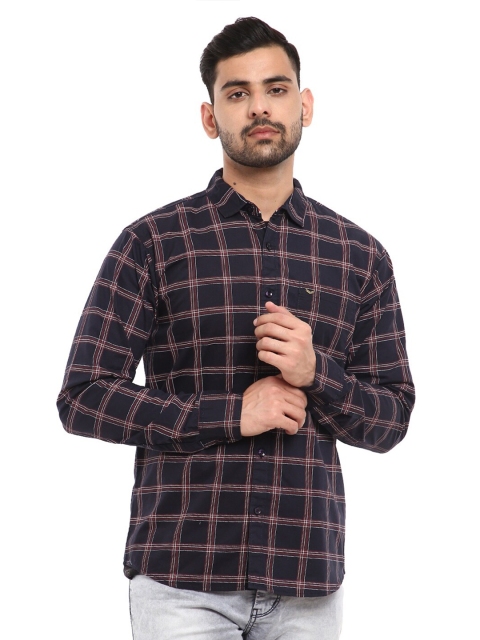 

V-Mart Men Black Standard Slim Fit Checked Casual Shirt