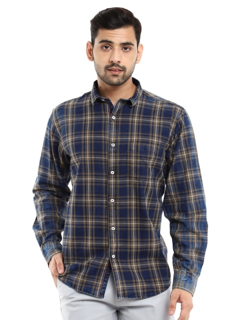 

V-Mart Men Khaki Standard Checked Casual Shirt