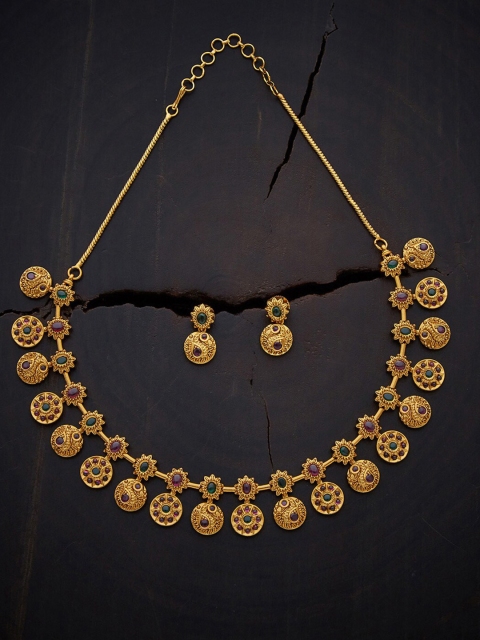 

Kushal's Fashion Jewellery Red & Gold-Toned Gold-Plated Necklace