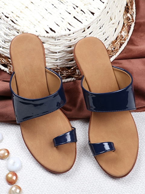 

THE WHITE POLE Blue Striped Party Wedge Sandals