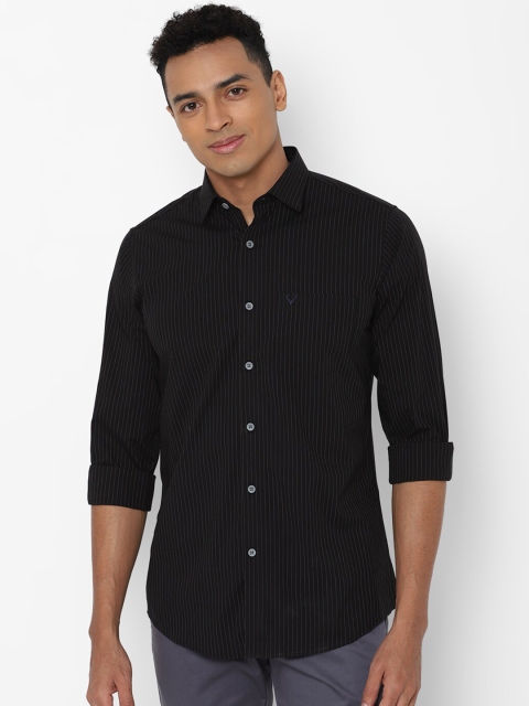 

Allen Solly Men Black Slim Fit Gingham Checks Checked Casual Shirt