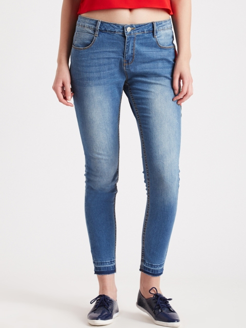 

COVER STORY Women Blue Slim Fit Mid Rise Clean Look Jeans