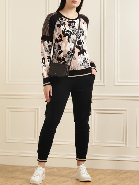 

LIU JO Women Black Solid Cotton Slim-Fit Cargo Joggers