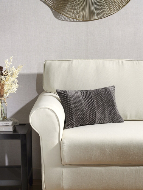 

Pure Home and Living Grey Textured Velvet Rectangle Cushion Cover