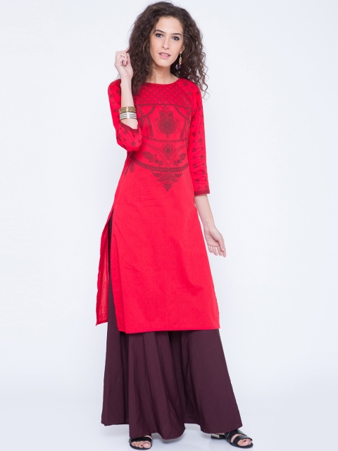 

Vishudh Women Red Printed Straight Kurta