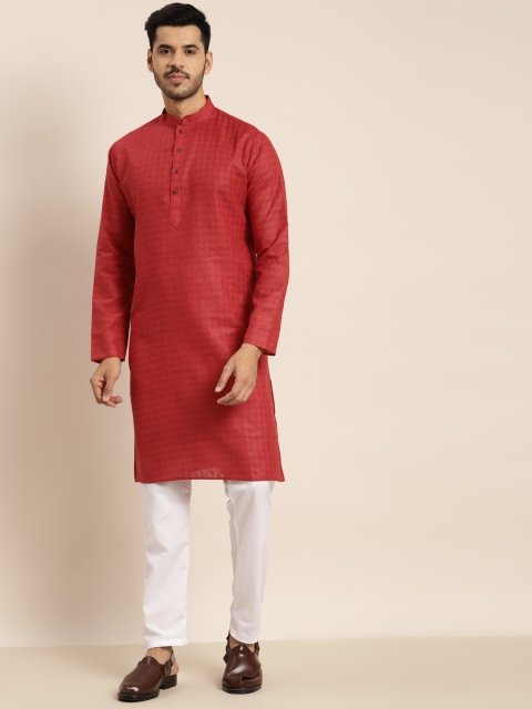 

Anug by SOJANYA Men Red Cotton Linen Self Checked Kurta
