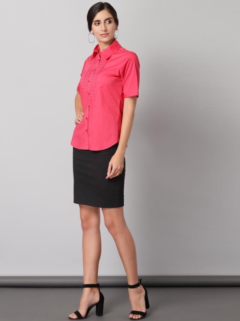 

Lakshita Women Pink Checked Flared Sleeves Mirror Work Kurta