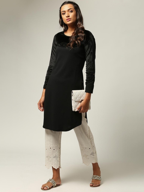 

Lakshita Women Black Pathani Kurta