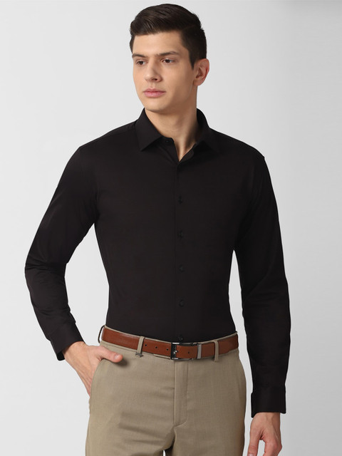

Van Heusen Men Black Slim Fit Formal Shirt