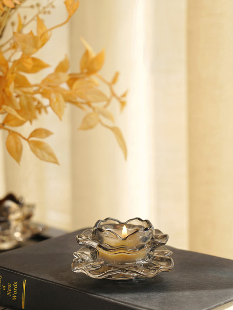 

Pure Home and Living Set of 4 Grey Glass Floret Tea Light Holder