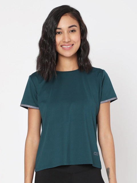 

Silvertraq Women Teal Solid Slim Fit T-shirt