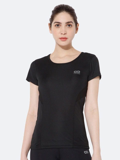 

Silvertraq Women Green Extended Sleeves Slim Fit T-shirt