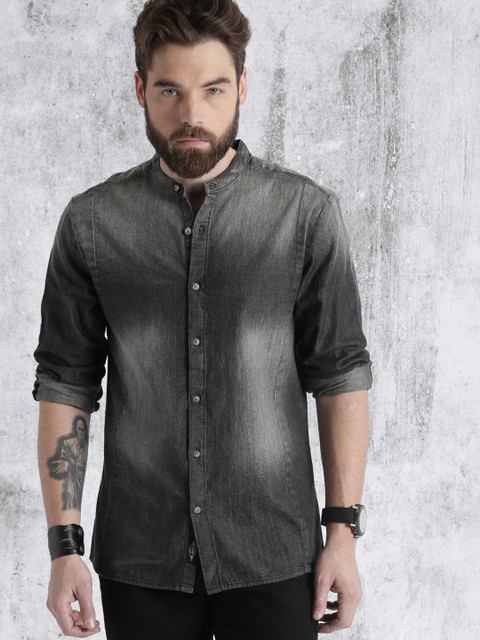 

RDSTR Men Black Faded Denim Shirt