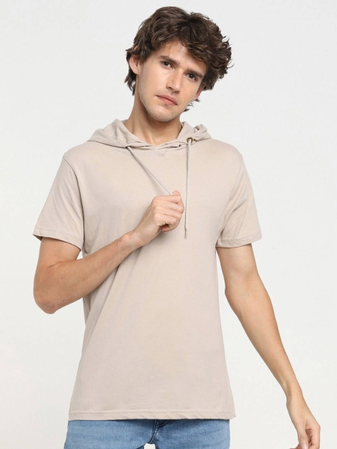 

Bewakoof Men Beige Solid Pure Cotton Hooded T-shirt