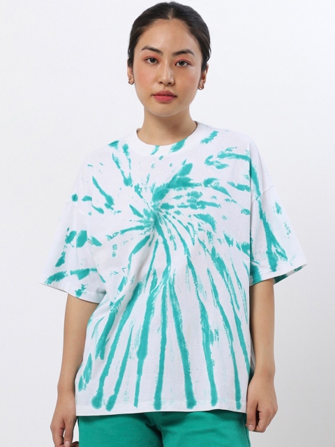 

Bewakoof Women White & Green Tie and Dye Dyed Extended Sleeves Pure Cotton Loose T-shirt