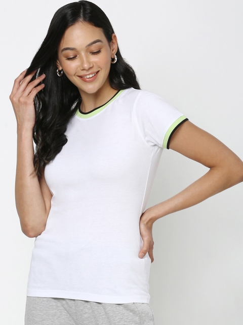 

Bewakoof Women White Slim Fit Pure Cotton T-shirt