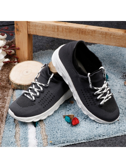 

Denill Women Grey Running Shoes