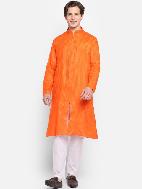 

DEVOILER Men Orange Kurta with Pyjamas