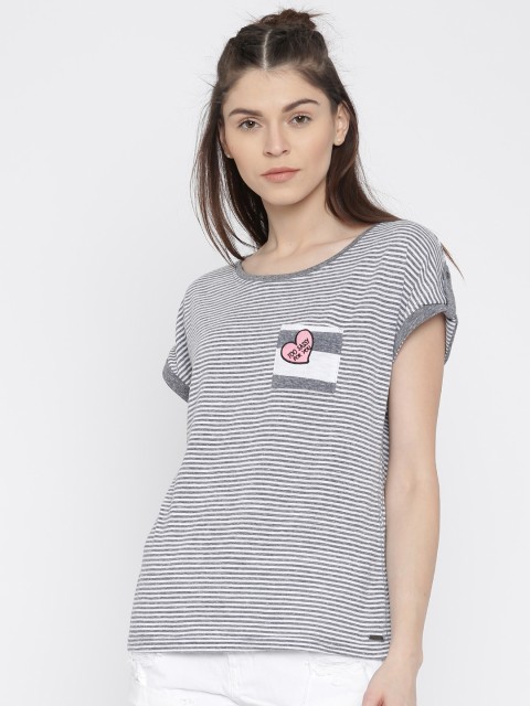 

Vero Moda Grey & White Striped Round Neck T-shirt