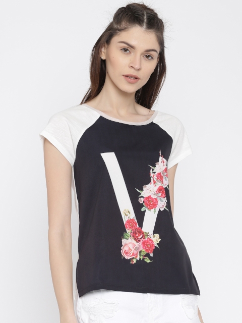 

Vero Moda Women Navy & White Printed Top, Navy blue