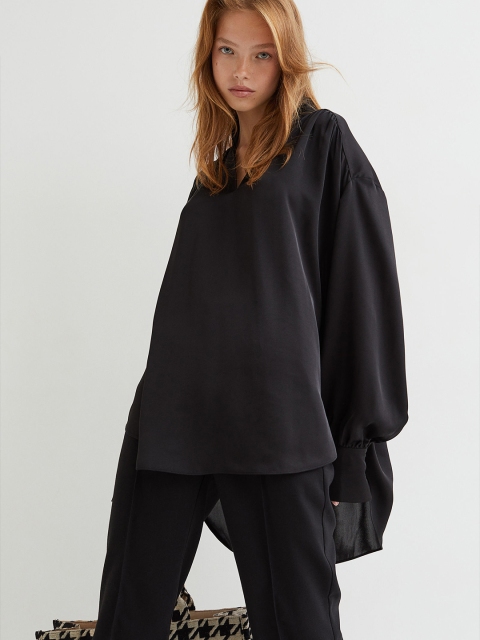

H&M Women Black Wide Satin Blouse