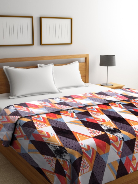 

Dhrohar White & Orange Geometric AC Room 210 GSM Double Bed Blanket