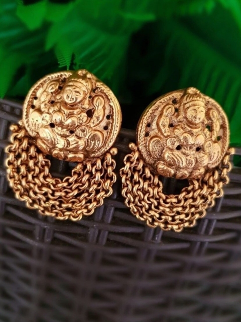 

GRIIHAM Gold-Toned Contemporary Studs Earrings
