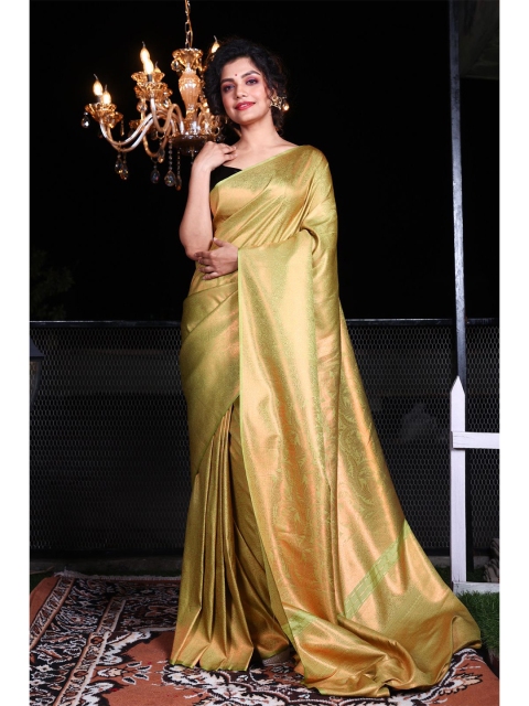 

Charukriti Green & Golden Ethnic Motifs Zari Brocade Saree