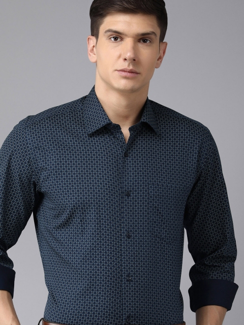

Van Heusen Men Navy Blue & Brown Printed Pure Cotton Formal Shirt