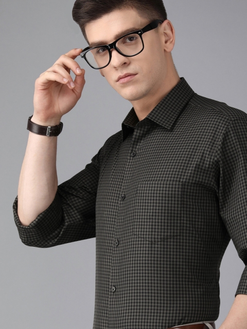 

Van Heusen Men Charcoal Black Custom Fit Checked Pure Cotton Formal Shirt