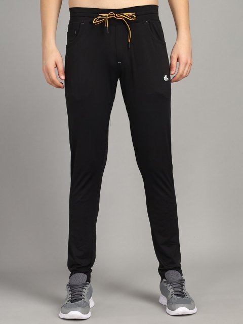 

Gallus Men Black Solid Track Pants