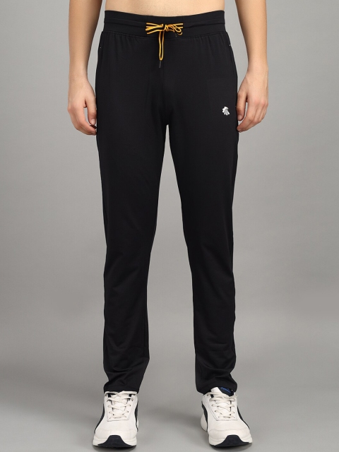 

Gallus Men Black Regular-Fit Cotton Track Pants