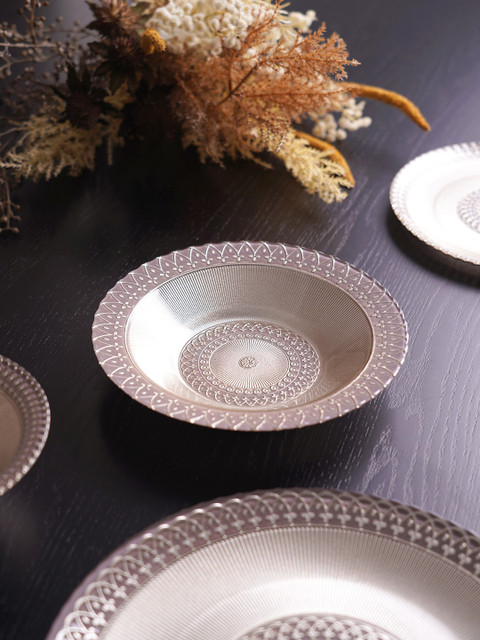 

Pure Home and Living Cream Solid Glass Serveware
