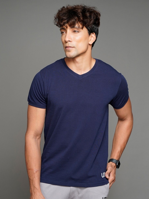 

ULTRAMATE Men Navy Blue Solid Cotton T-shirt