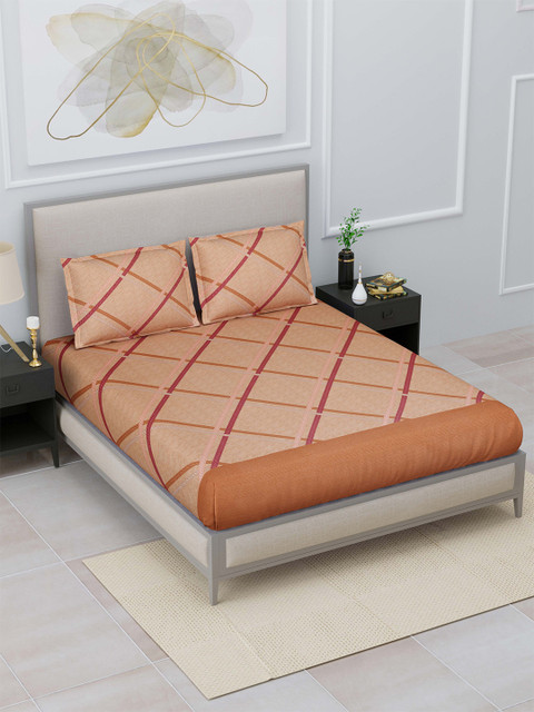 

Home Fresh Brown Geometric 120 TC King Bedsheet with 2 Pillow Covers