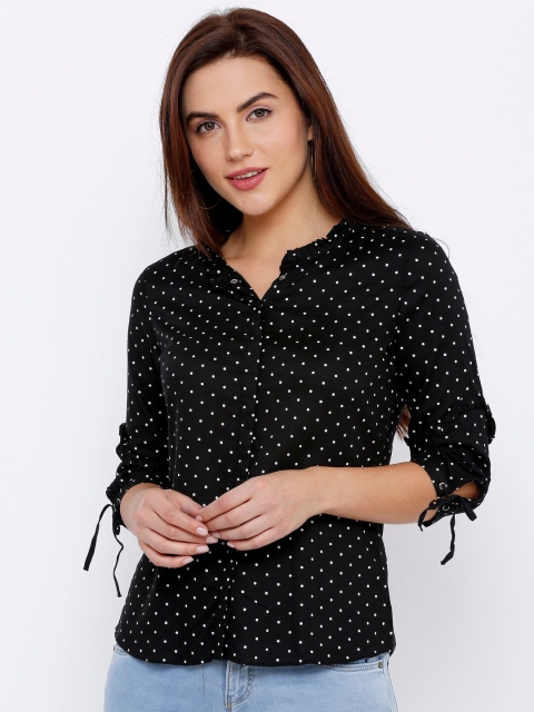 

Kraus Jeans Women Black & White Polka Dots Printed Top