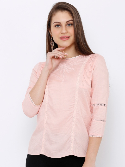 

Kraus Jeans Peach-Coloured Embroidered Top