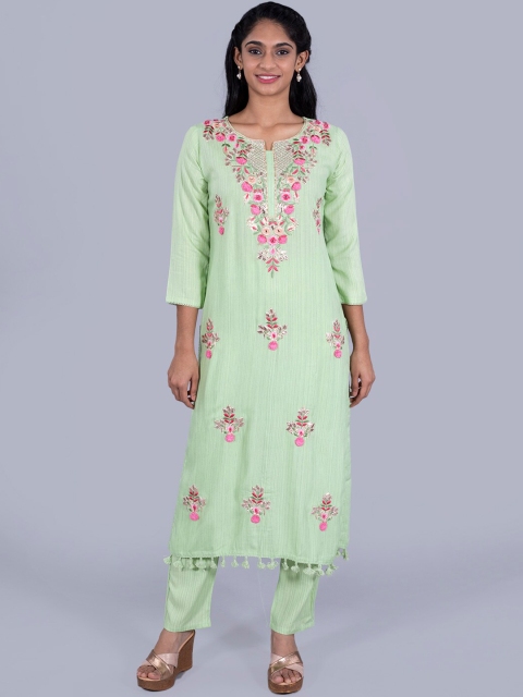 

taruni Women Green Floral Embroidered Thread Work Kurta with Trousers