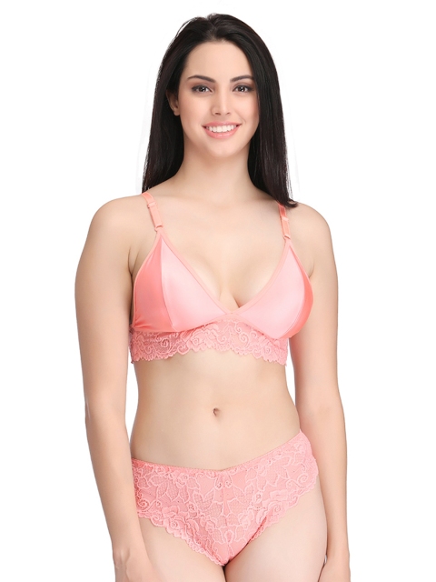 

Clovia Peach-Coloured Lingerie Set BP0806P16XL