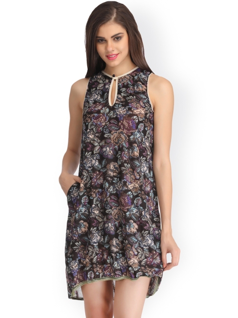 

Clovia Black Floral Print Nightdress NS0738P13XL