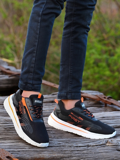 

AfroJack Men Black & Orange Printed Sneakers