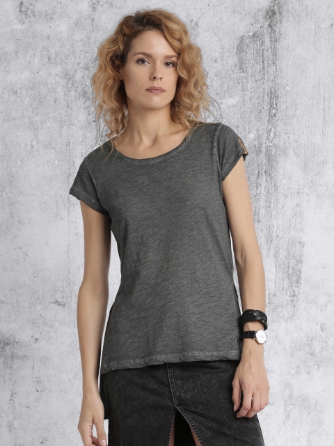 

Roadster Women Charcoal Grey Solid High-Low Top