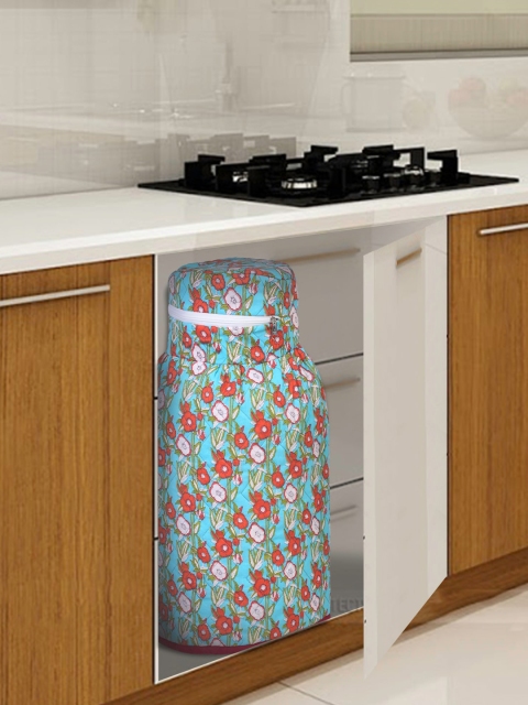 

Rajasthan Decor Blue & White Printed Cotton Gas Cylinder Cover