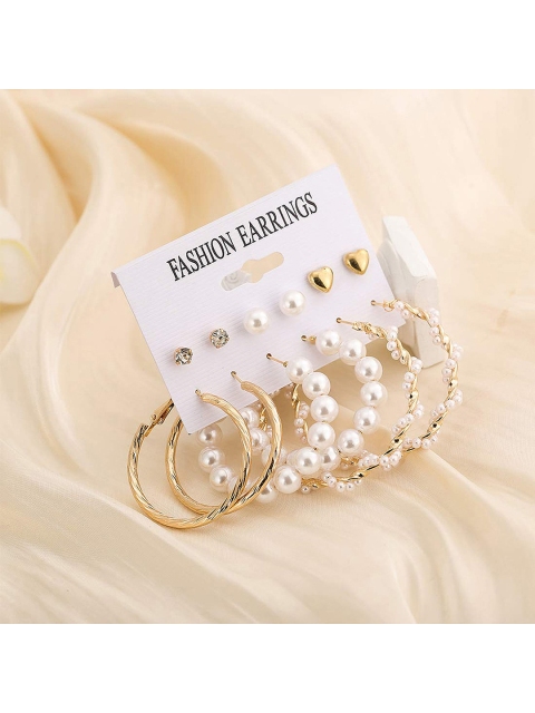 

Vembley Gold-Plated White Pearl Heart Pendant Necklace With Earrings Set