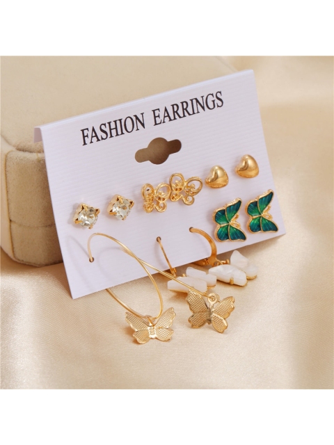 

Vembley Gold-Plated White & Green Stone-Studded Enamelled Jewellery Set