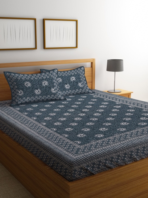 

Rajasthan Decor Grey & White Ethnic Motifs 144 TC Queen Bedsheet with 2 Pillow Covers