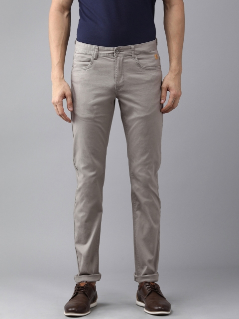 

Van Heusen Sport Men Light Grey Tapered Fit Regular Trousers