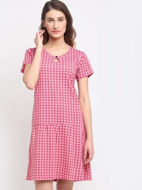 

Kanvin Pink Checked Nightdress