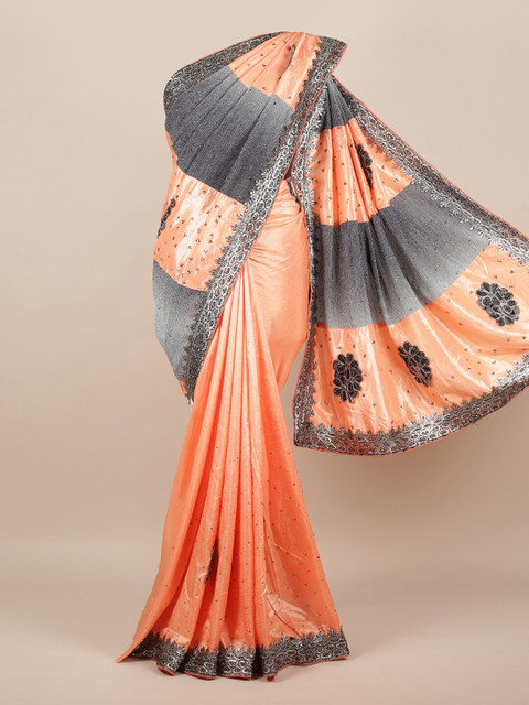 

Pothys Peach-Coloured & Grey Floral Jute Silk Saree