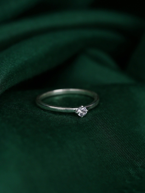 

Hiara Jewels 925 Sterling Silver-Plated White CZ-Studded Finger Ring
